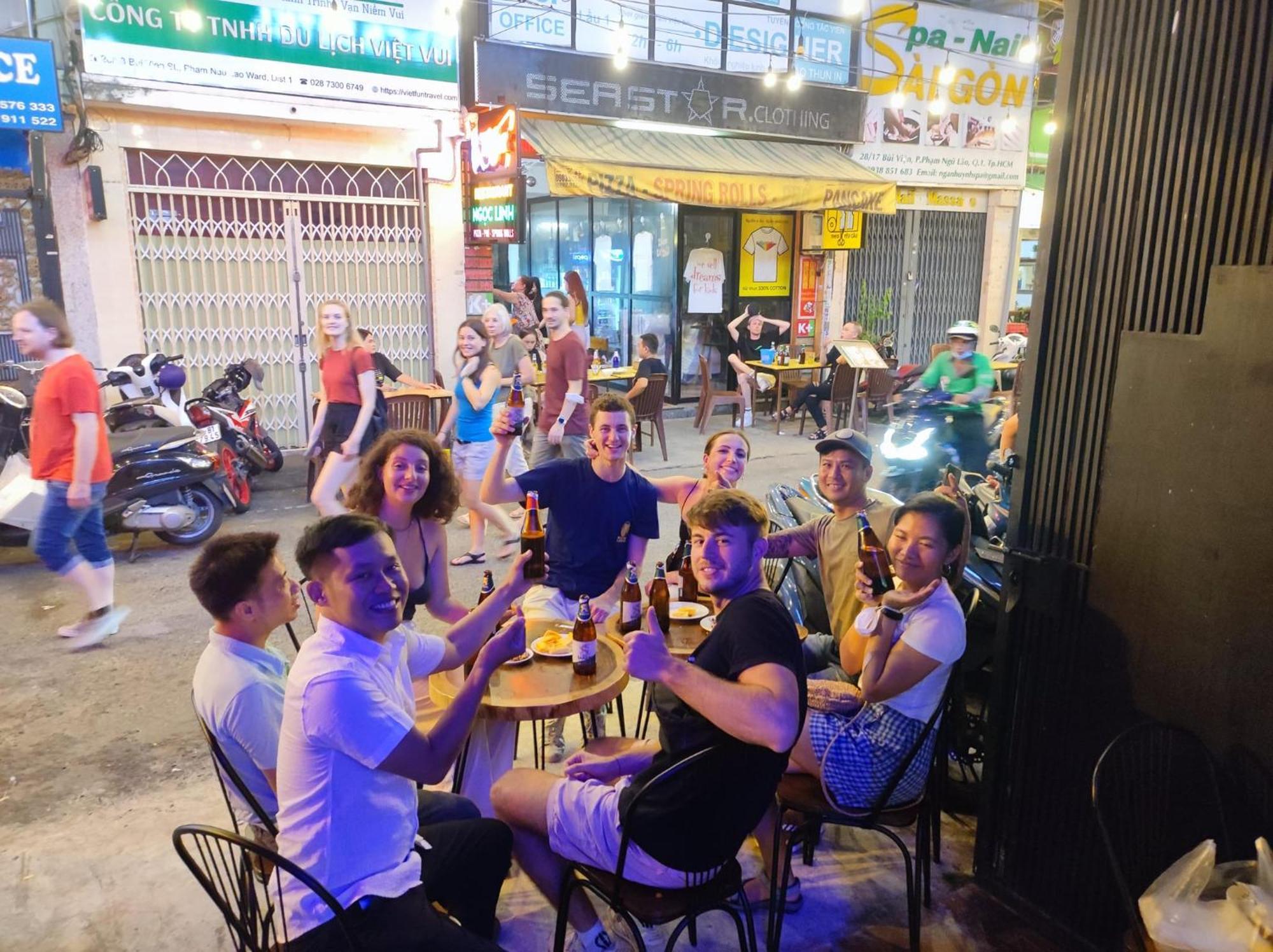 Saigon Chill Hostel Ho Chi Minh City Exterior photo